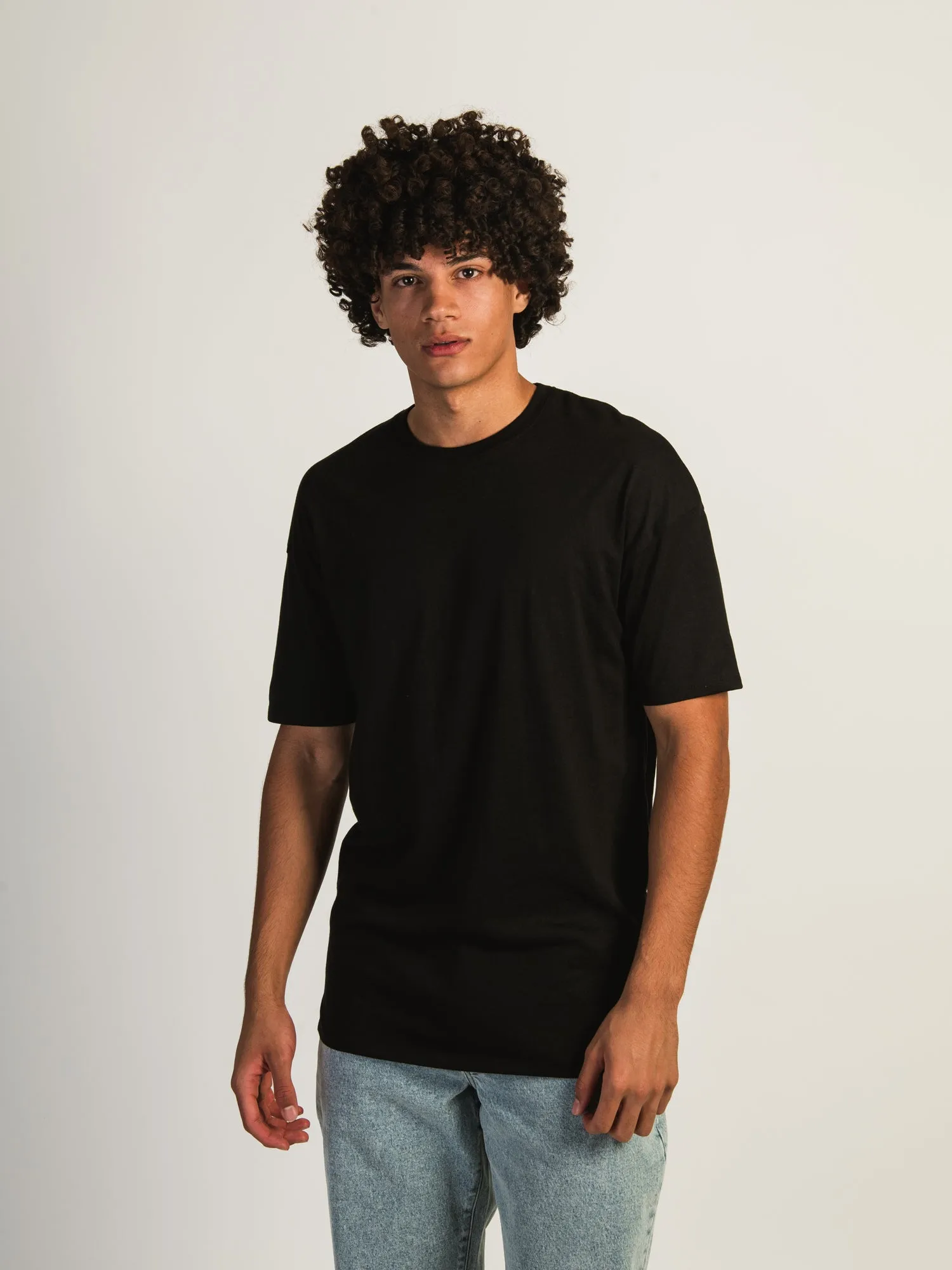 BOATHOUSE LONG FIT TEE - BLACK