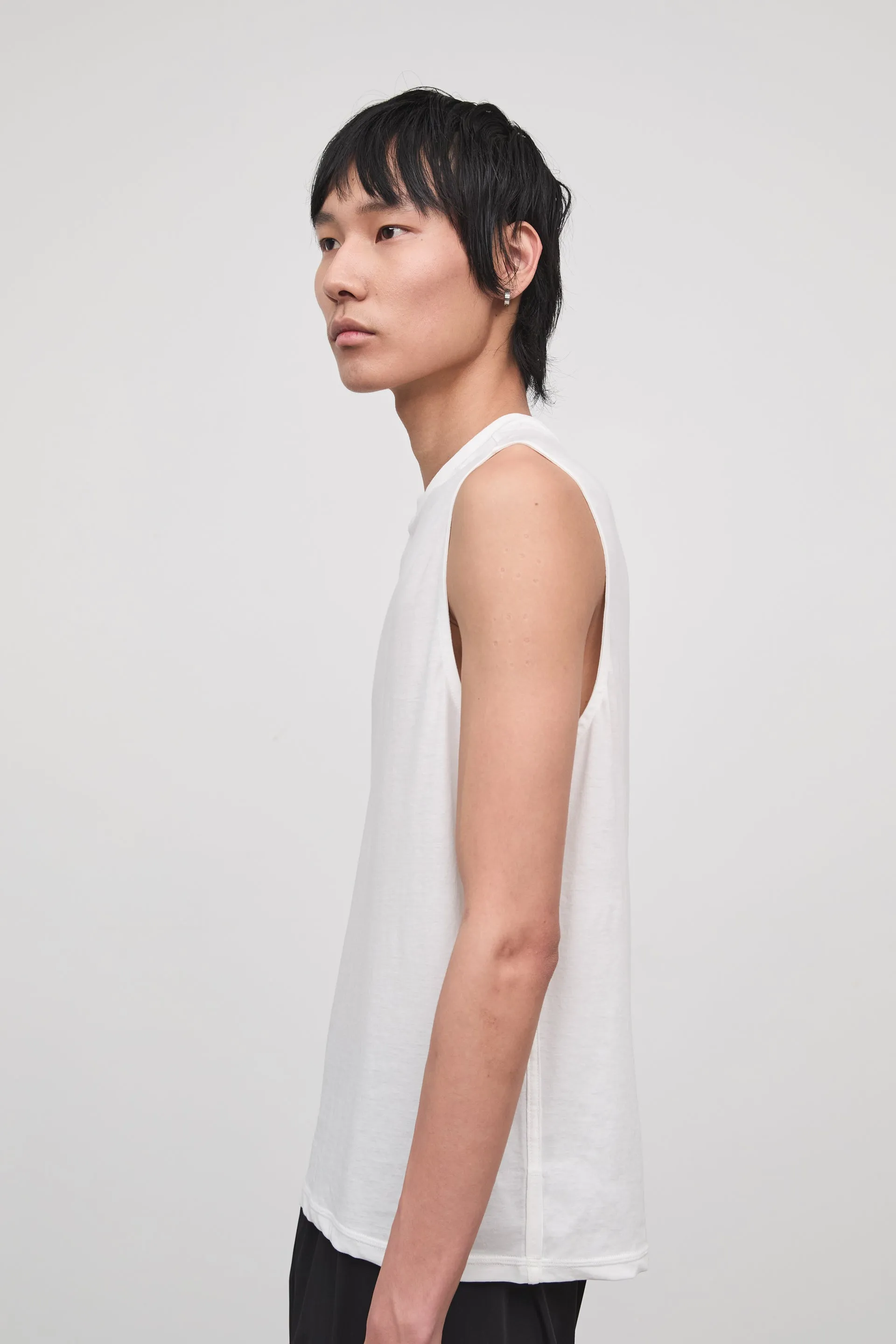 LORCA SLEEVELESS T-SHIRT