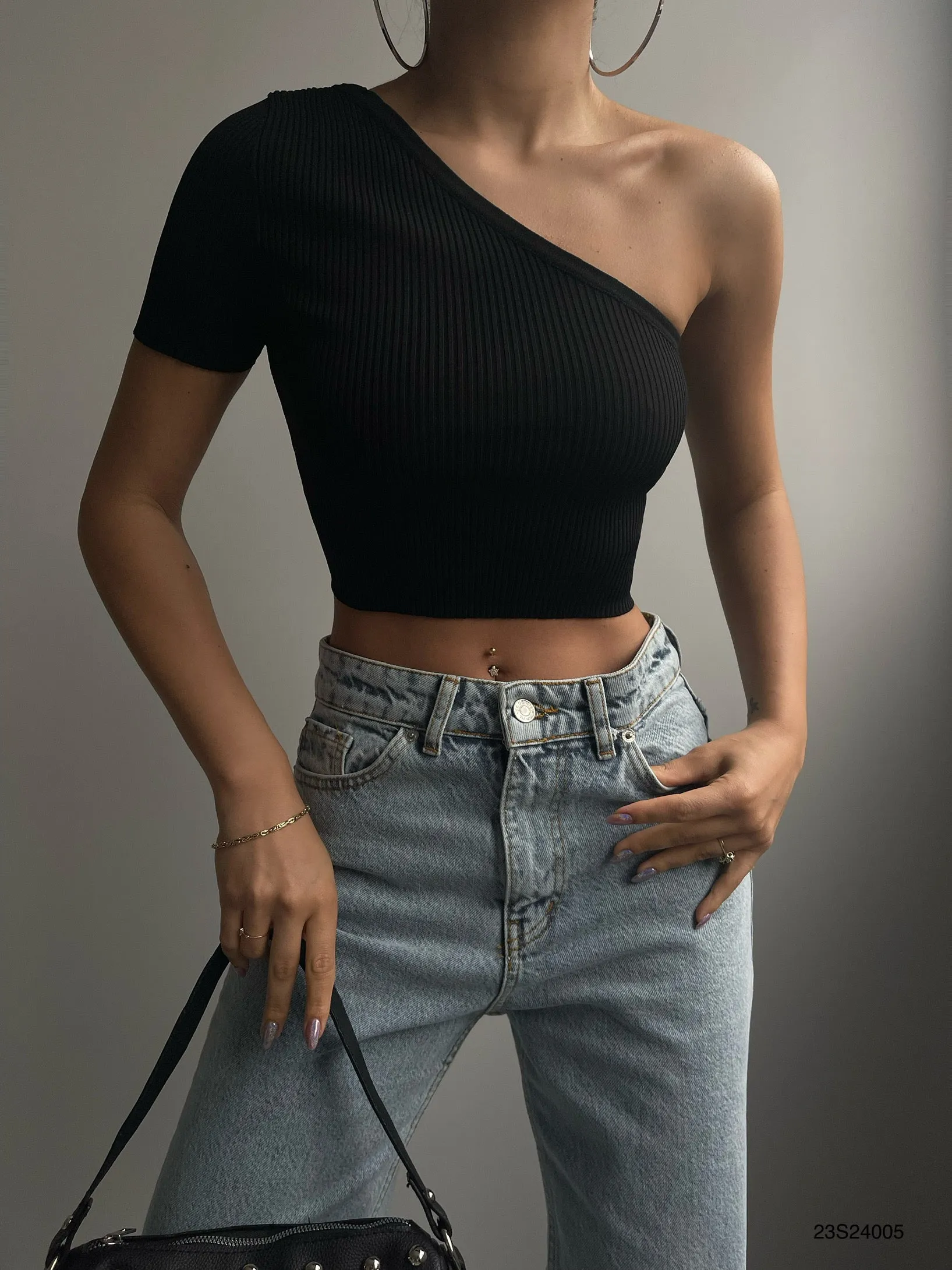 One Shoulder Crop T-Shirt