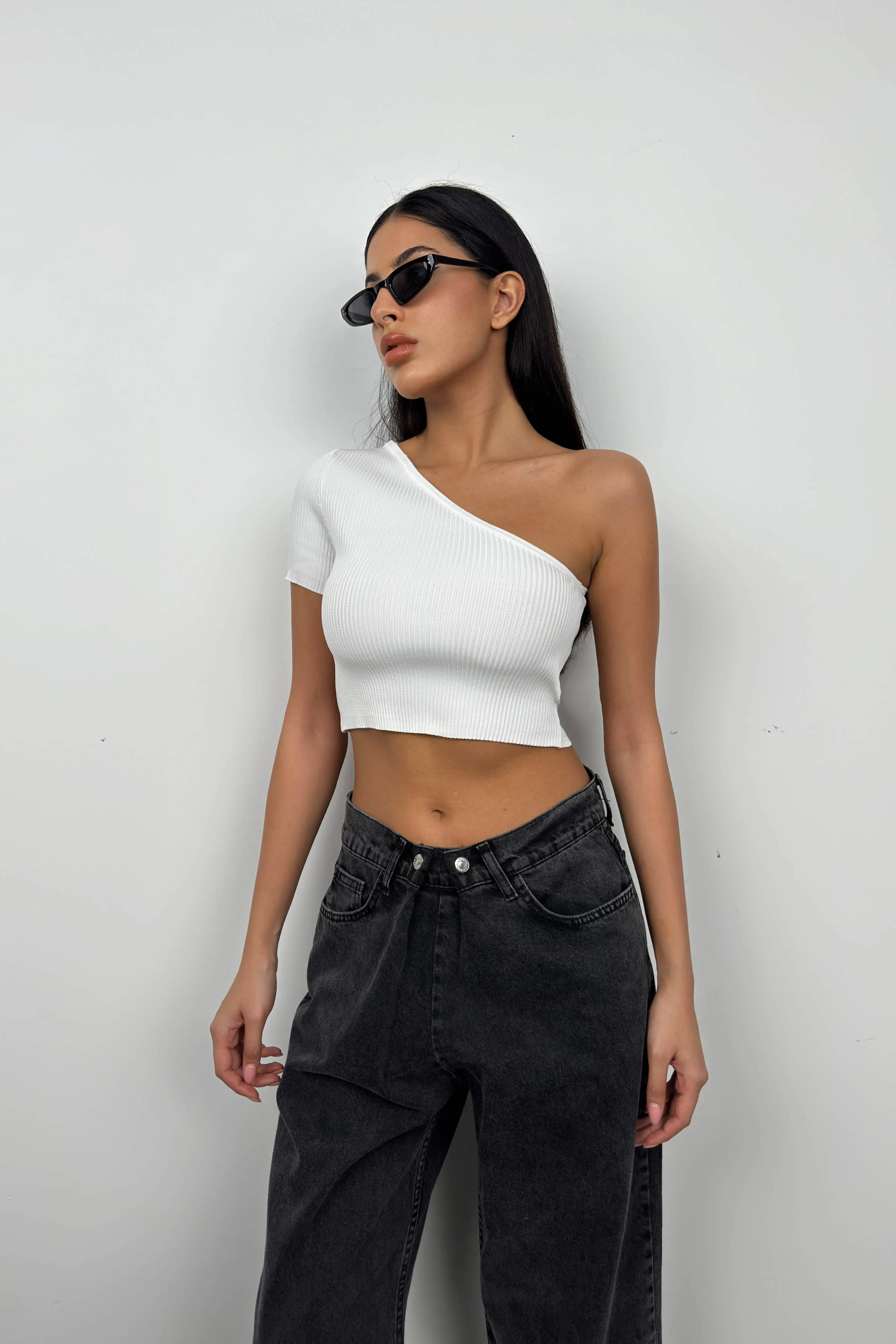 One Shoulder Crop T-Shirt