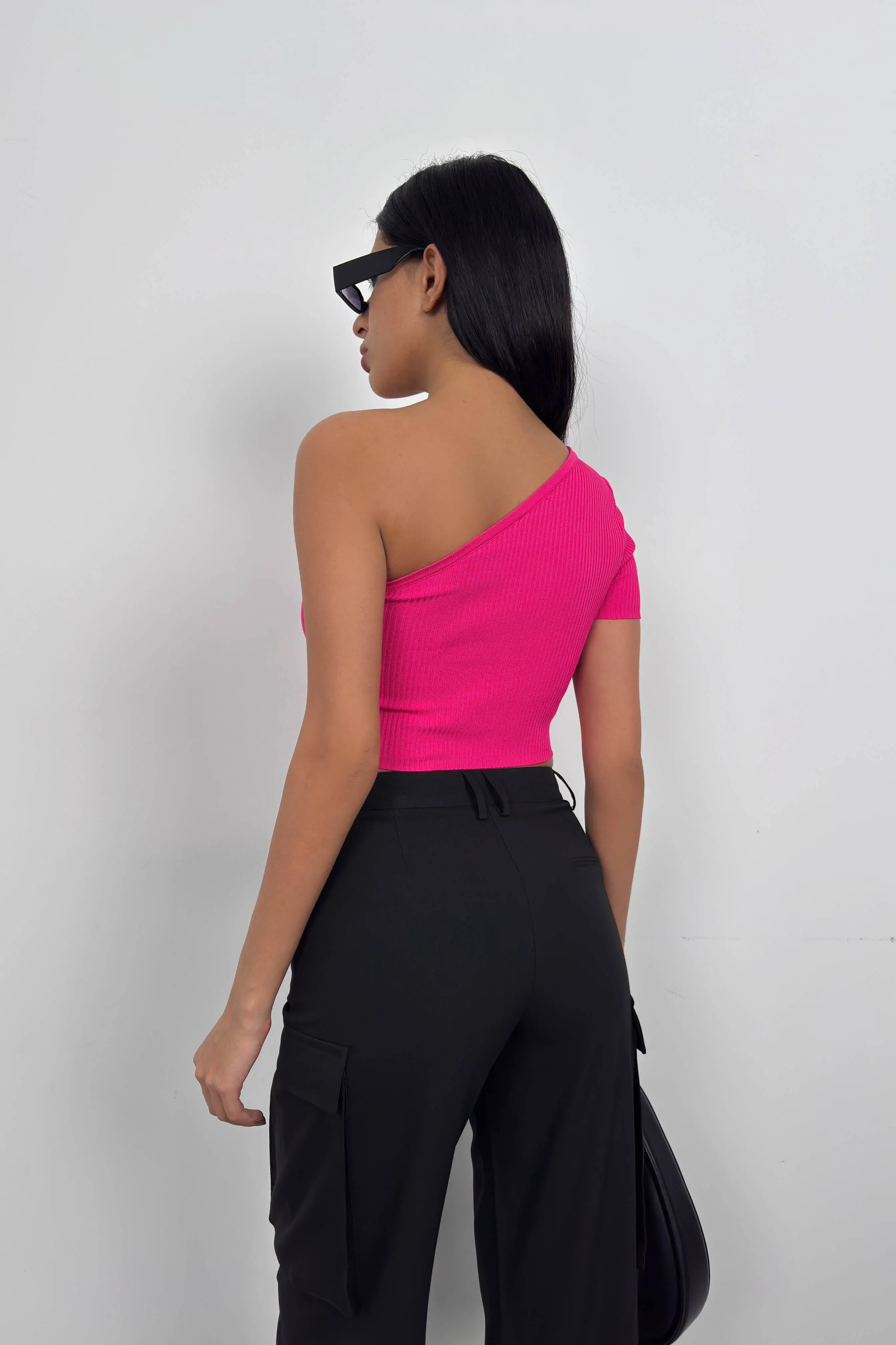 One Shoulder Crop T-Shirt