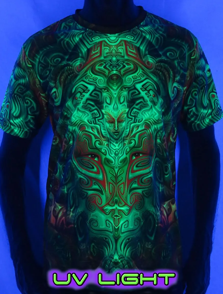 UV Sublime S/S T : Ancestral Ornament